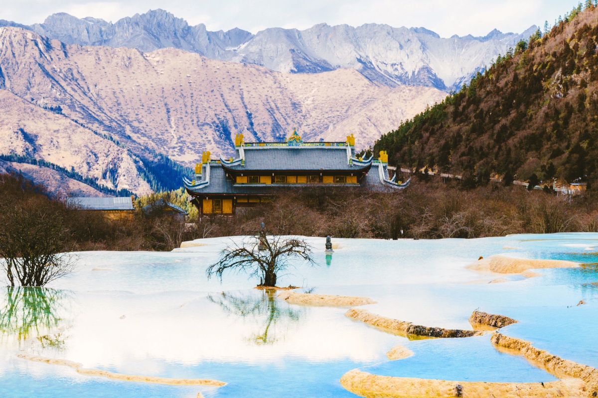 Huanglong National