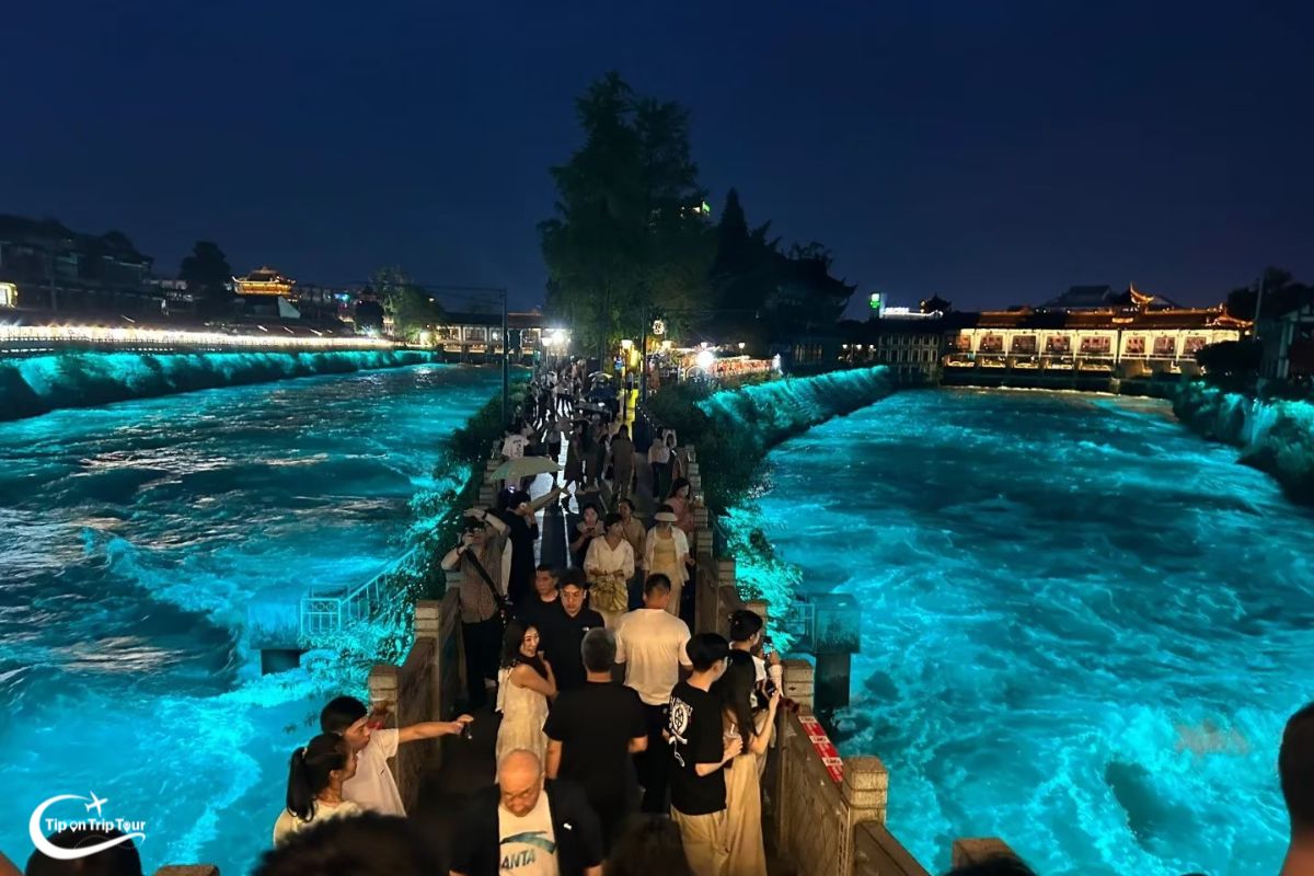 Dujiangyan & Nanqiao Bridge
