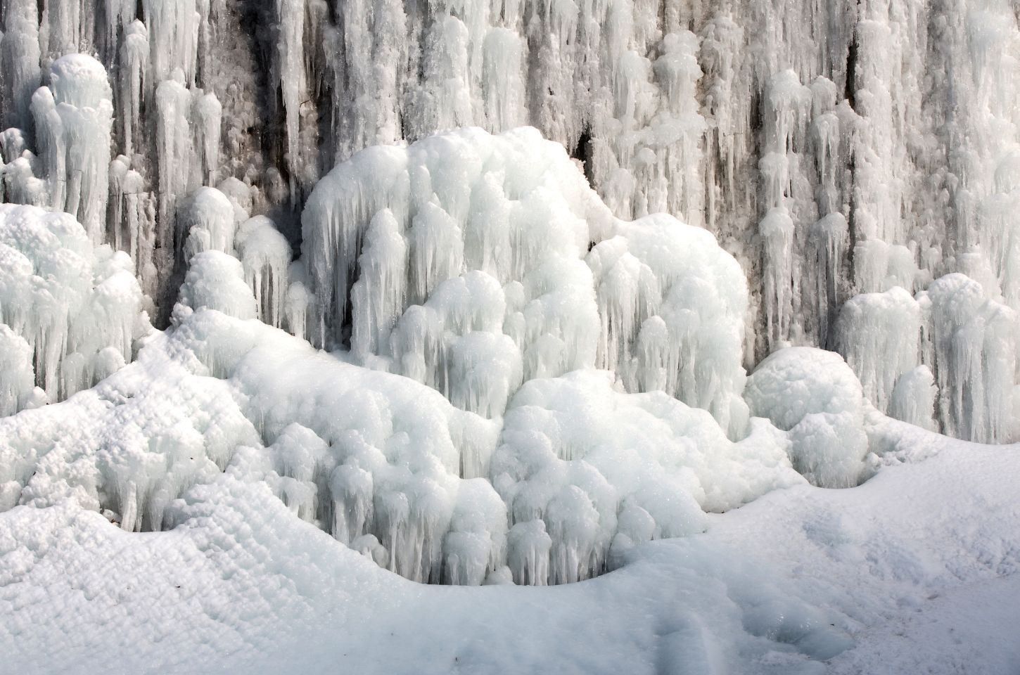 Cheongsong Ice Valley