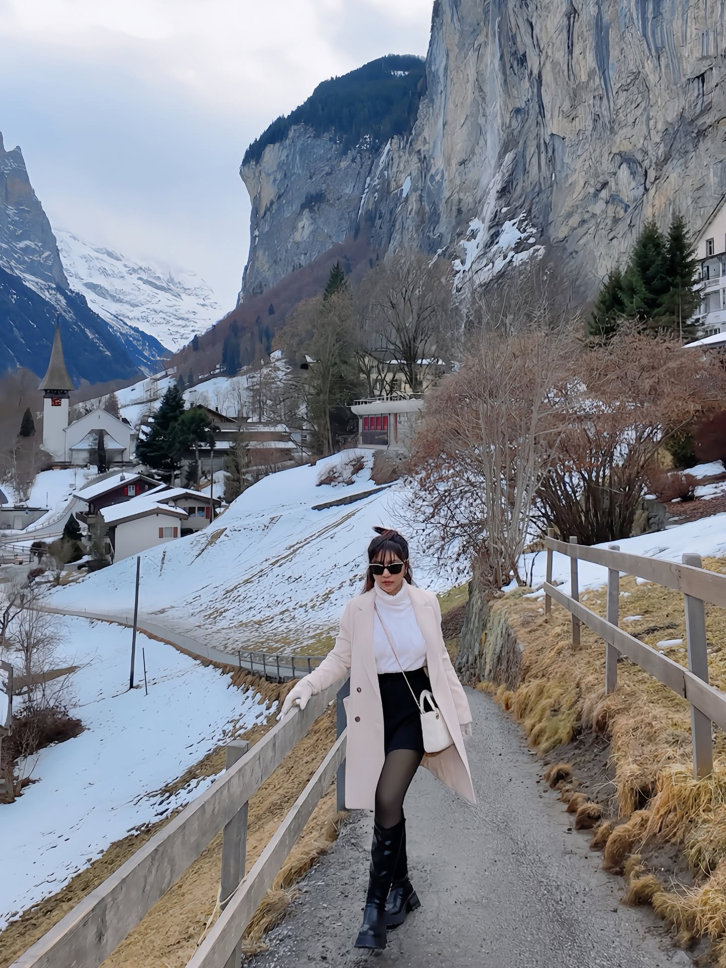 เที่ยว Lauterbrunnen